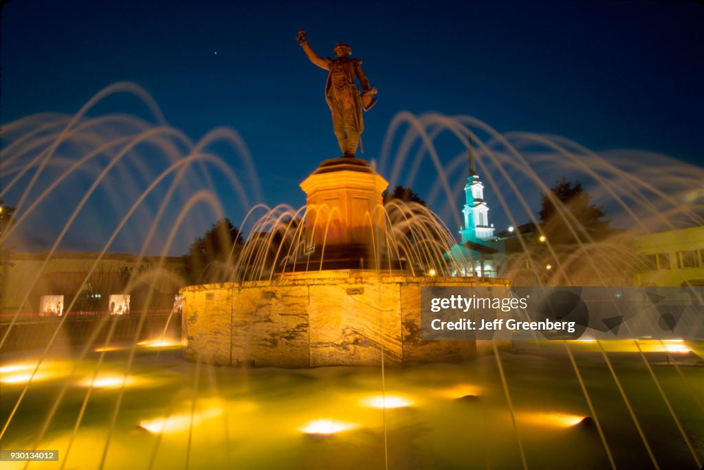 La Fayette Square Fountain replica of LePuy France Marquis de Lafayette statue.