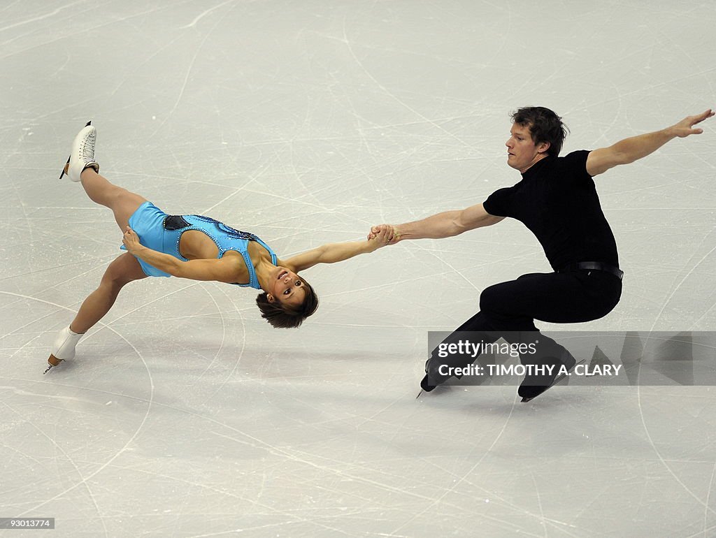 Figure skating pairs Meagan Duhamel and