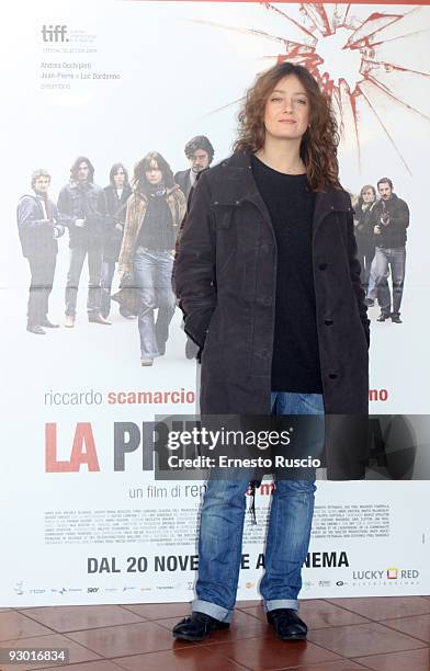 Italian actress Giovanna Mezzogiorno attends the 'La Prima Linea' photocall at the Bernini Hotel on November 12, 2009 in Rome, Italy.