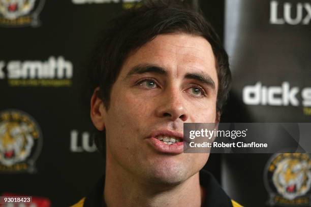 Matthew Richardson of the Richmond Tigers talks to the media as he announces his AFL retirement at Punt Road Oval on November 13, 2009 in Melbourne,...