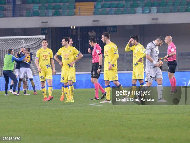 Chievo Verona players show their dejection after the serie A match between Hellas Verona FC and AC Chievo Verona at Stadio Marc'Antonio Bentegodi on...