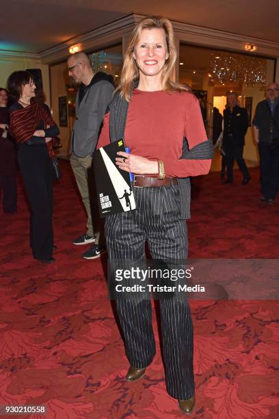 Leslie Malton attends the premiere 'Der Entertainer' on March 10, 2018 in Berlin, Germany.