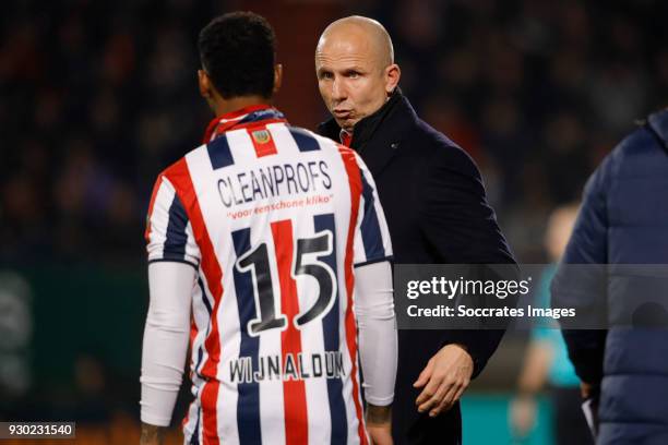 Reinier Robbemond of Willem II, Giliano Wijnaldum of Willem II during the Dutch Eredivisie match between Willem II v PSV at the Koning Willem II...