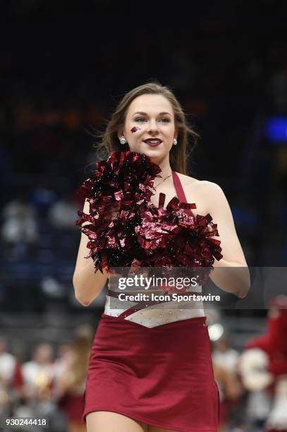 Arkansas Razorbacks Cheer 1,340 Arkansas Razorbacks Cheerleaders Stock Photos, High-Res Pictures ...