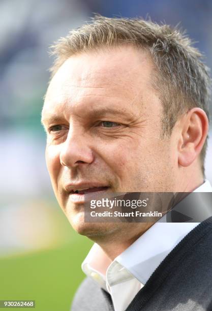 Andre Breitenreiter, head coach of Hannover looks on during the Bundesliga match between Hannover 96 and FC Augsburg at HDI-Arena on March 10, 2018...