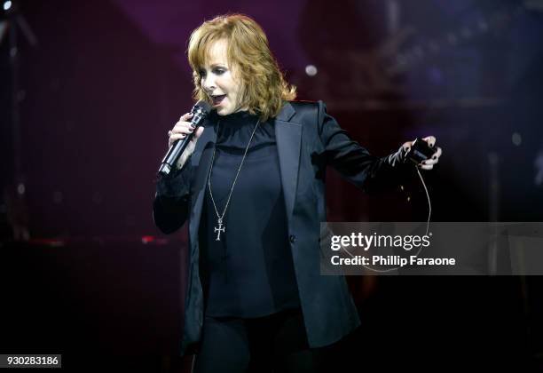 Reba McEntire performs onstage at Celebrity Fight Night XXIV on March 10, 2018 in Phoenix, Arizona.