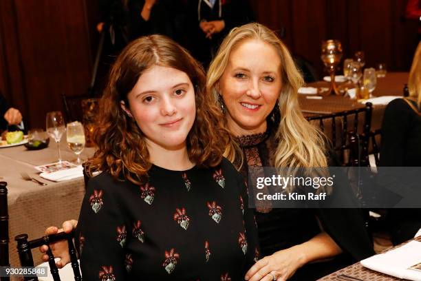 Jennifer Raff Images 105 Jennifer Raff Photos & High Res Pictures - Getty Images