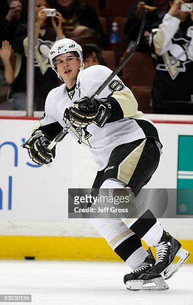 Sidney Crosby of the Pittsburgh Penguins skates prior to the start of the game against the Anaheim Ducks at the Honda Center on November 3, 2009 in...