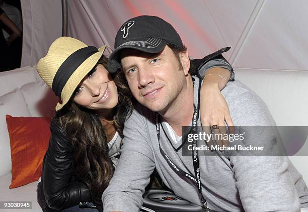 Actress Jennifer Love Hewitt and actor Jamie Kennedy attend the BlackBerry VIP Hospitality Lounge at the U2 Concert at the Rose Bowl on October 25,...