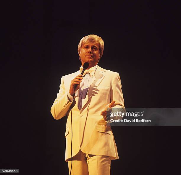 Singer Jack Jones performs on stage in 1982.