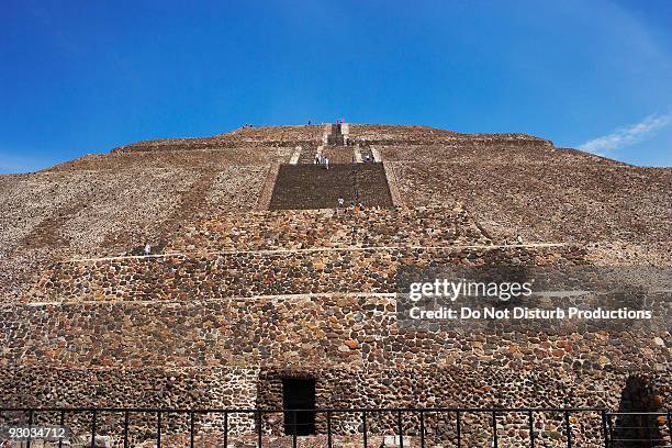 low angle view of a pyramid, moon pyramid, teotihuacan, mexico - pyramid of the moon stock pictures, royalty-free photos & images