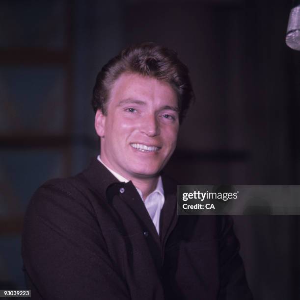 Ilfield Frank Ifield Photos and Premium High Res Pictures - Getty Images