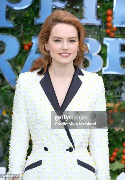 High Resolution Daisy Ridley 1,360 Mike Ridley Stock Photos, High-Res Pictures, and Images - Getty ...