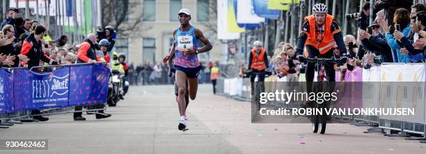 James Gitahi Rungaru from Kenya wins the City Peer City Run in The Hague on March 11, 2018. / AFP PHOTO / ANP / Robin van Lonkhuijsen / Netherlands...
