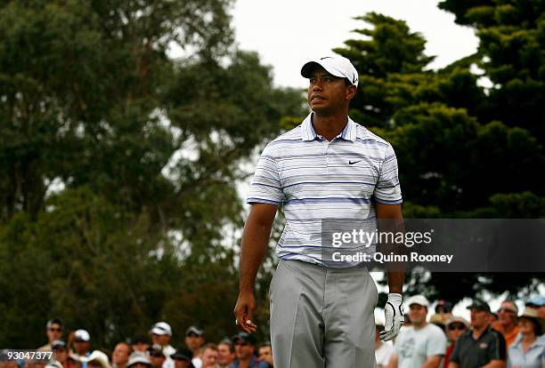 Tiger Woods of the USA prepares to tee off on the 15th hole during round three of the 2009 Australian Masters at Kingston Heath Golf Club on November...