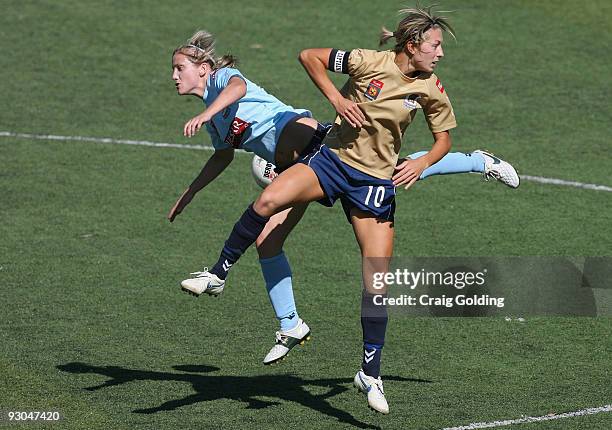 Kylie Ledbrook of Sydney and Hayley Crawford of the Jets contest the ball in the air during the round seven W-League match between Sydney FC and the...