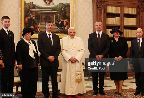 Pope Benedict XVI meets with Czech Prime Minister Jan Fischer and his delegation at his private library on November 14, 2009 in Vatican City,...
