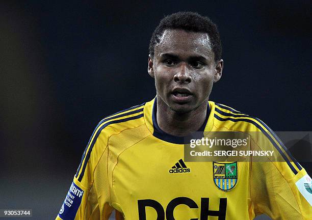 Metalist's Brazilian forward Coelho 'Jaja' Jackson plays in Kharkiv on 25 October, 2009. AFP PHOTO / SERGEI SUPINSKY