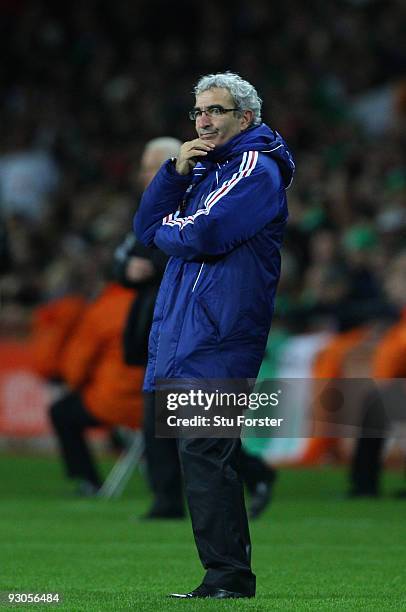 France coach Raymond Domenech looks on during the FIFA 2010 World Cup Qualifier play off first leg between Republic of Ireland and France at Croke...