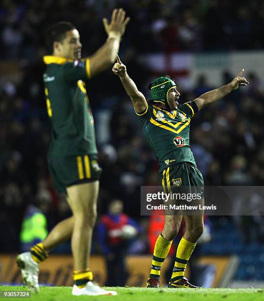 Johnathan Thurston of the VB Kangaroos Australia Rugby League Team celebrates winning the Four Nations Grand Final between England and Australia at...