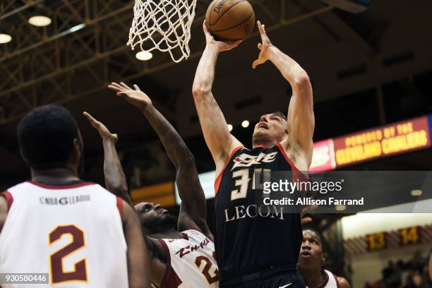 Tyler Cavanaugh of the Erie BayHawks dunks against the Canton Charge on March 11, 2018 at Canton Memorial Civic Center in Canton, Ohio. NOTE TO USER:...