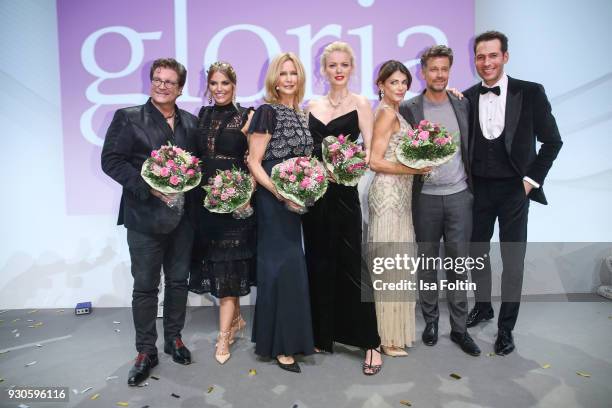 The eulogists Francis Fulton Smith, Angelina Kirsch, Veronica Ferres, Franziska Knuppe, Gerit Kling and Wayne Carpendale and the presenter Alexander...