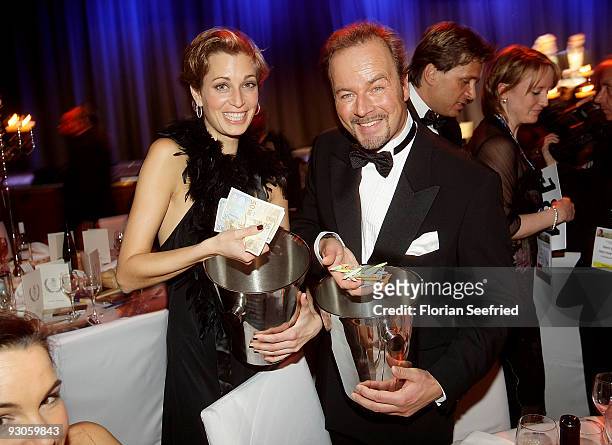 Actors Tina Bordihn and Till Demtroeder attend the Unesco Charity Gala 2009 at the Maritim Hotel on November 14, 2009 in Dusseldorf, Germany.
