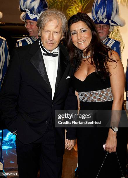 Actor Bernd Herzsprung and partner Oezlem Schaefer attend the Unesco Charity Gala 2009 at the Maritim Hotel on November 14, 2009 in Dusseldorf,...