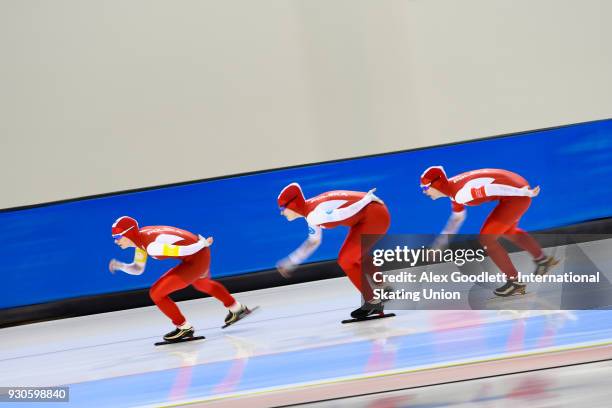 Karolina Gasecka, Natalia Jabrzyk and Karolina Bosiek of Poland perform in the ladies team pursuit during the World Junior Speed Skating...