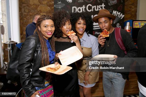 Simone Rene Austin 113 Simone Renee Photos & High Res Pictures - Getty Images