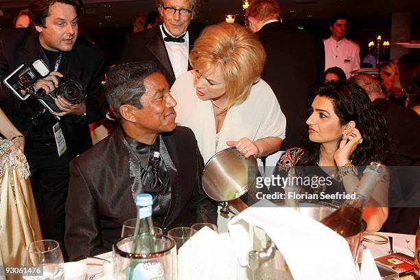 Singer Jermaine Jackson and wife Halima Rachid and Marijke Amado attend the Unesco Charity Gala 2009 at the Maritim Hotel on November 14, 2009 in...
