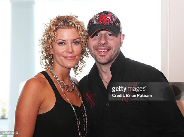 Actress McKenzie Westmore and Singer Seven Williams attend 'Alison Sweeney Hosts Hallmark Holiday Event to Benefit Feeding America' on November 14,...