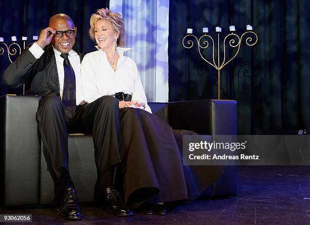 Actors Forest Whitaker and Jane Fonda attend the Unesco Charity Gala 2009 at the Maritim Hotel on November 14, 2009 in Dusseldorf, Germany.