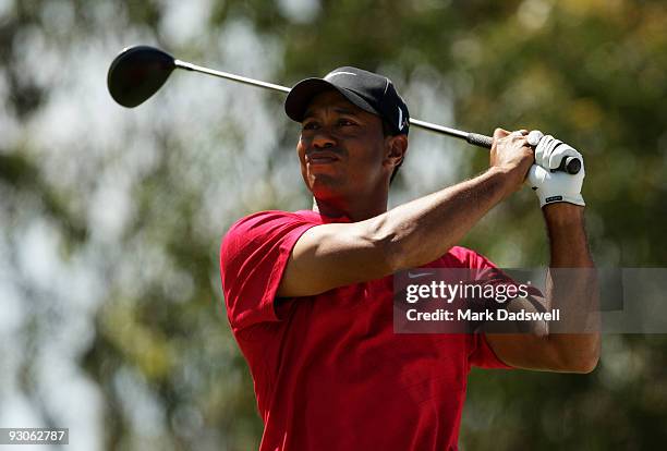 Tiger Woods of the USA tees off on the 12th hole during the final round of the 2009 Australian Masters at Kingston Heath Golf Club on November 15,...