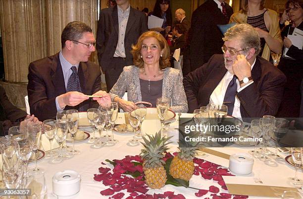 Circulo de Bellas Artes, Madrid II Premio de novela Fundacion Jose Manuel Lara Hernandez. Terenci Moix fue el ganador del II Premio de novela...