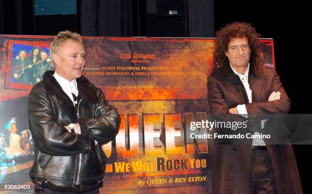 Queen Musical 805 We Will Rock You The Musical By Queen Stock Photos, High-Res ...