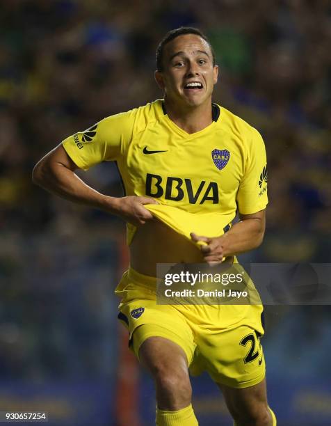 Leonardo Jara of Boca Juniors celebrates after scoring during a match between Boca Juniors and Tigre as part of the Superliga 2017/18 at Alberto J....
