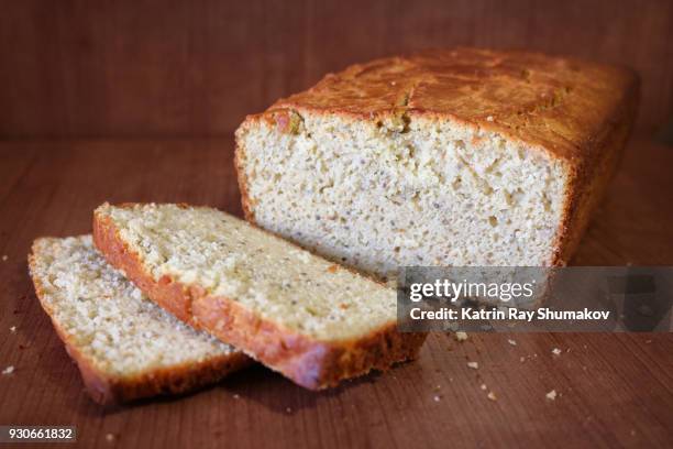 homemade gluten free millet bread - gluten free bread - fotografias e filmes do acervo