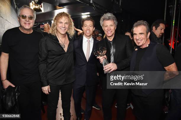 Shaun White poses with honorees Hugh McDonald, David Bryan, Jon Bon Jovi, and Tico Torres of Bon Jovi, recipients of the Icon Award, backstage during...