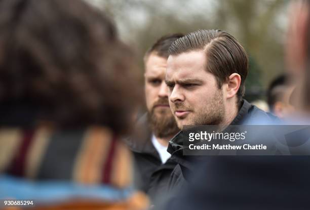 Heated discussion takes place. Supporters of Martin Sellner and Brittany Pettibone at Speakers Corner are confronted by members of London...