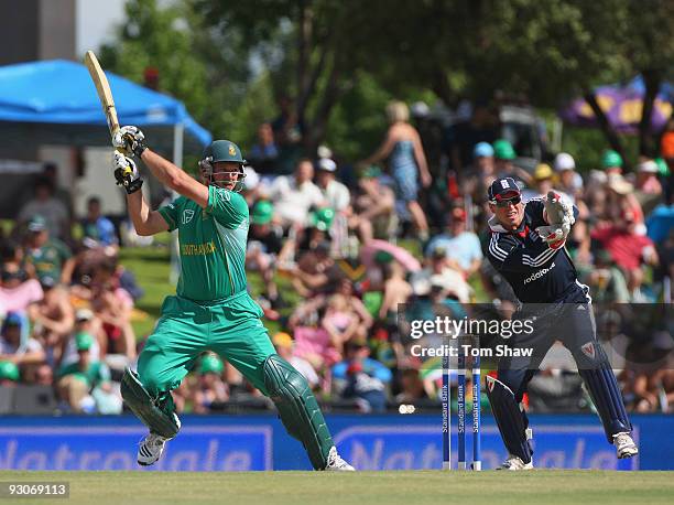 Graeme Smith of South Africa hits out during the Twenty20 International match between South Africa and England at Supersport Park on November 15,...