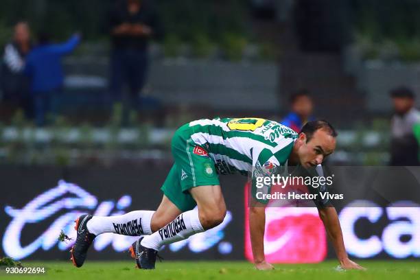 Landon Donovan of Leon reacts during the 11th round match between America and Leon as part of the Torneo Clausura 2018 Liga MX at Azteca Stadium on...