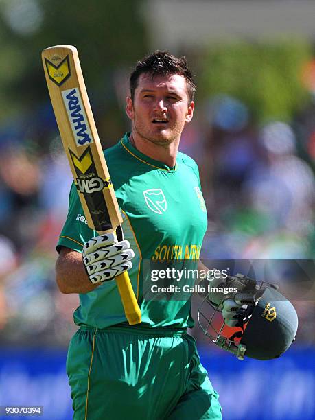 Graeme Smith captain of South Africa acknowledges the crowd as he leaves the field following his dismissal during the 2nd Twenty20 international...