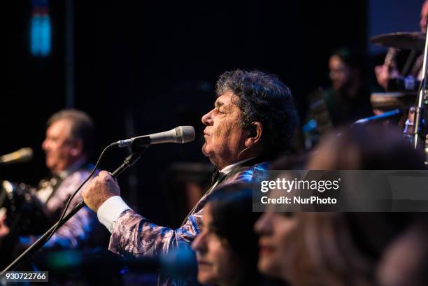 Show of the band Argentina 'Los Palmeras' in conjunction with the Philharmonic of the province of Santa Fe. The Recital was held in the center of the...