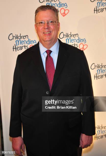 Robert V. Hess, commissioner of the NY City Department of Homeless Services, attends the Children Mending Hearts "Please Mr. President" workshop at...