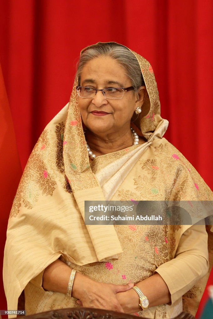 Bangladesh Prime Minister Sheikh Hasina Arrives To Witness The News bangladesh-prime-minister-sheikh-hasina-arrives-to-witness-the-news
