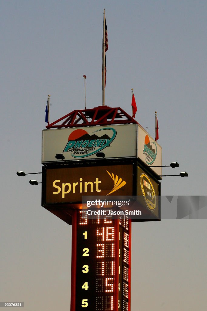 Checker O'Reilly Auto Parts 500