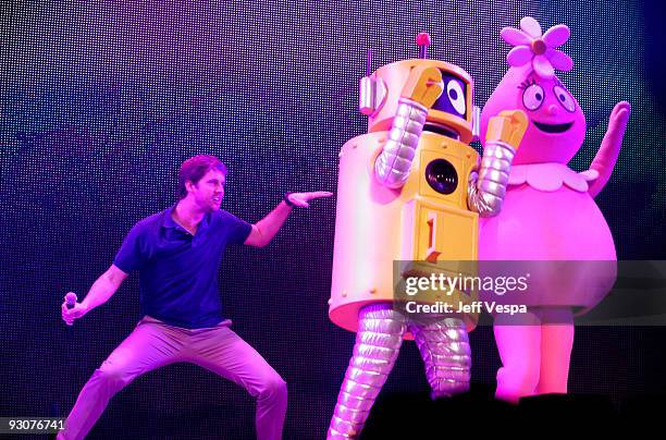 Actor Jon Heder performs onstage with characters Plex and Foofa during the Yo Gabba Gabba! : "There's A Party In My City" Live at The Shrine...