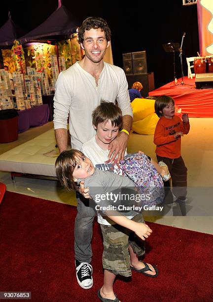 Actor James Marsden with son Jack and daughter Mary attend P.S. Arts Express Yourself 2009 at Barker Hangar at the Santa Monica Airport on November...