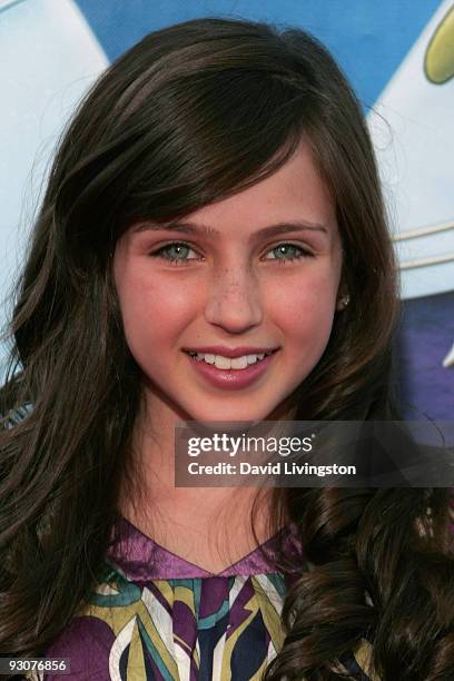 Actress Ryan Newman attends the world premiere of Disney's "The Princess and the Frog" at Walt Disney Studios on November 15, 2009 in Burbank,...